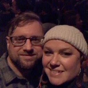 Meet your Posher, Angie